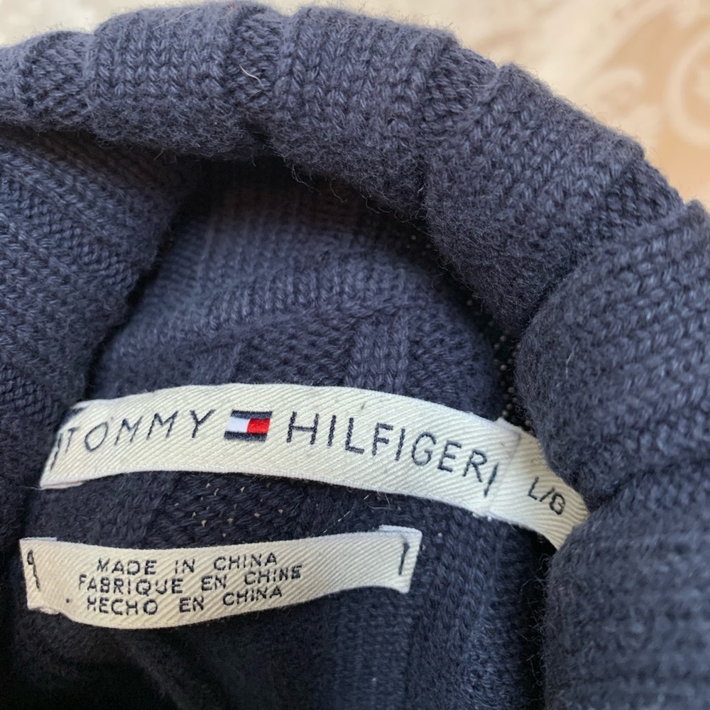 Sweater - Picture 2 of 2